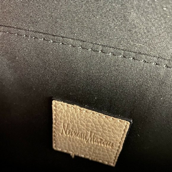 Neiman Marcus Vegan Leather Studded Crossbody Bag Beige Chain Envelope NEW Purse - Picture 7 of 8